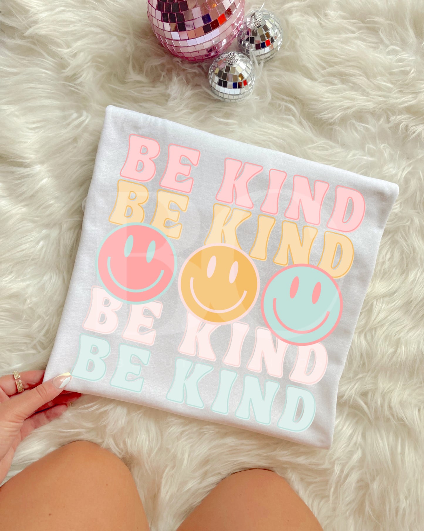 Be Kind Tee ☻