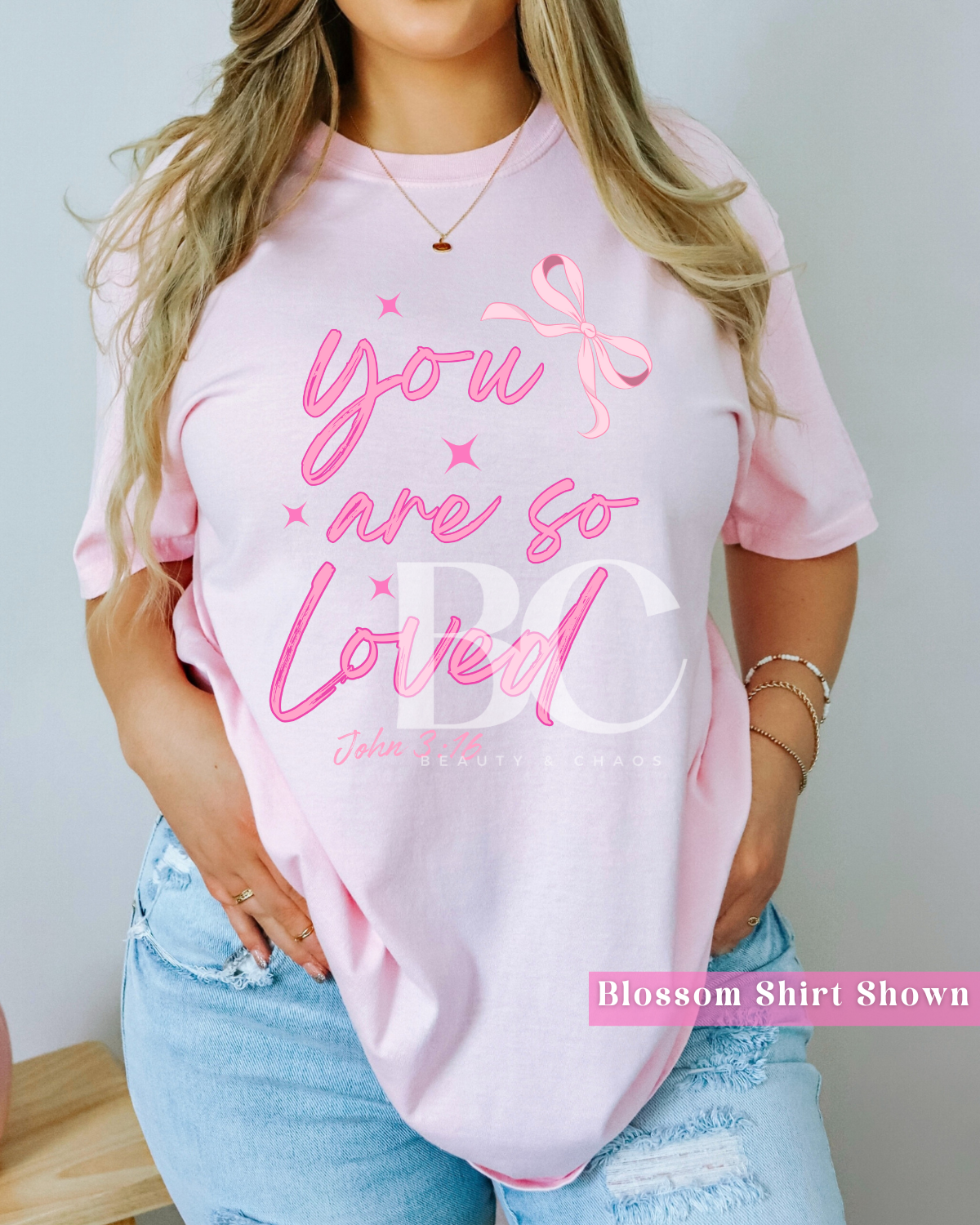 Bow So Loved John 3:16 Tee